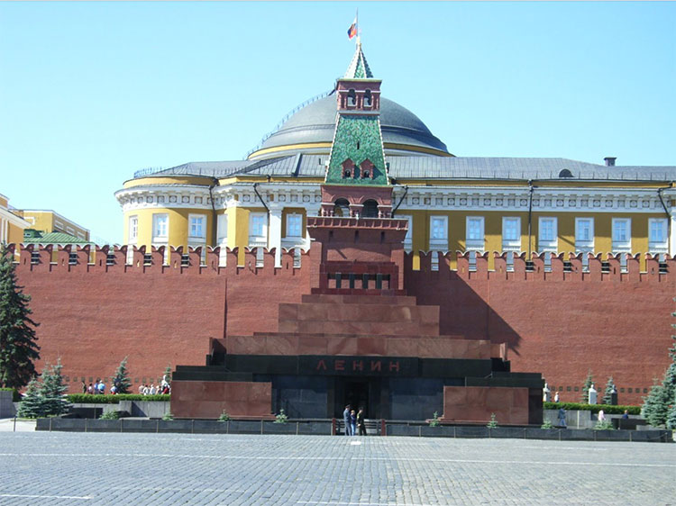 مقبره لنین - تور مسکو سن پترزبورگ